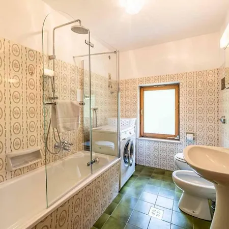 Casa Mirabella